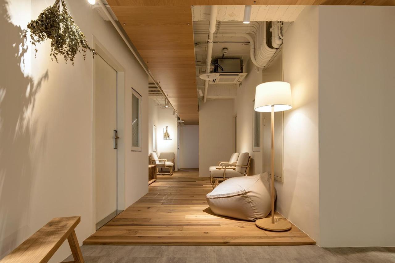 Norden Ruder Hostel Taichung Esterno foto